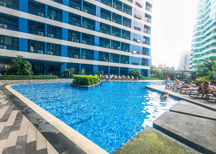 Of Dreams Luxury Makati 5637 Swim Gym Netflix Superfast Surfing Manila